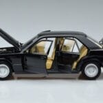 Mercedes 190 E W201 Edição Limitada Norev 1:18 183823 Metal - image 4 of 10