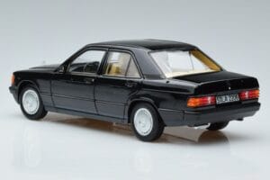 Mercedes 190 E W201 Edição Limitada Norev 1:18 183823 Metal - imagem 7 de 10