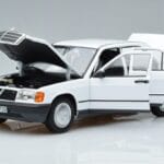 Mercedes 190 E W201 Branco Norev 1:18 183820 Metal - image 2 of 7