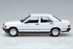 Mercedes 190 E W201 Branco Norev 1:18 183820 Metal - imagem 4 de 7
