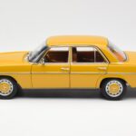 Mercedes 200/8 W115 Sahara Amarelo Norev 1:18 183771 - image 4 of 8