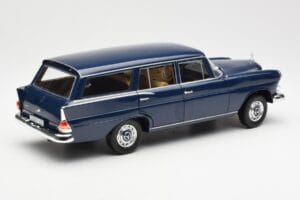 Mercedes 200 Universal W115 Azul Norev 1:18 183599 Metal - imagem 3 de 8