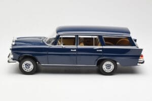 Mercedes 200 Universal W115 Azul Norev 1:18 183599 Metal - imagem 4 de 8