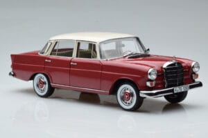 Mercedes 200 W110 Vermelho Norev 1:18 183706 Metal - imagem 6 de 7