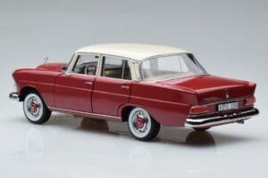 Mercedes 200 W110 Vermelho Norev 1:18 183706 Metal - imagem 7 de 7