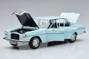 Mercedes 200 W115 Norev 1:18 183777 Metal - imagem 2 de 7