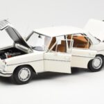 Mercedes 200 W115 Branco Norev 1:18 183770 - image 2 of 8