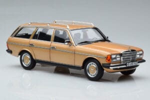 Mercedes 200T S123 Bege Norev 1:18 183738 Metal - imagem 6 de 9