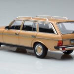 Mercedes 200T S123 Bege Norev 1:18 - image 7 of 9