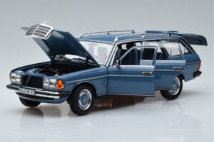 Mercedes 200T S123 Azul Norev 1:18 183737 Metal - imagem 2 de 7