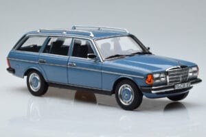 Mercedes 200T S123 Azul Norev 1:18 183737 Metal - imagem 5 de 7