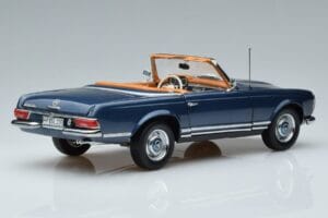 Mercedes 230 SL W113 Pagoda Azul Edição Limitada Norev 1:18 183767 Metal - imagem 3 de 8