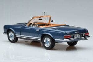 Mercedes 230 SL W113 Pagoda Azul Edição Limitada Norev 1:18 183767 Metal - imagem 7 de 8