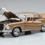 Mercedes 250 SE Coupe W111 Dourado Metálico Norev 1:18 - image 2 of 7