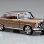 Mercedes 250 SE Coupe W111 Dourado Metálico Norev 1:18 - image 5 of 7