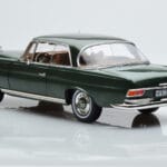 Mercedes 250 SE Coupe W111 Verde Metálico Edição Limitada Norev 1:18 183764 Metal - image 6 of 7