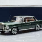 Mercedes 250 SE Coupe W111 Verde Metálico Edição Limitada Norev 1:18 183764 Metal - image 7 of 7