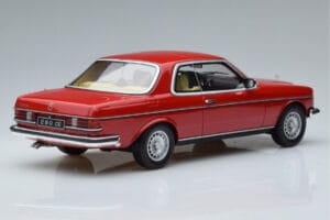 Mercedes 280 CE C123 Vermelho Otto 1:18 OT145 Resina - imagem 2 de 6