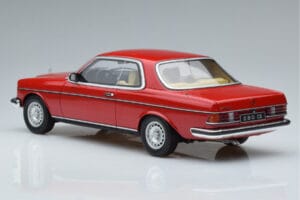 Mercedes 280 CE C123 Vermelho Otto 1:18 OT145 Resina - imagem 5 de 6