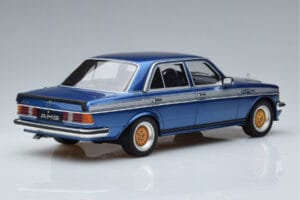 Mercedes 280 E AMG W123 Azul Otto 1:18 OT221 Resina - imagem 2 de 6
