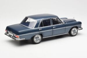Mercedes 280 SE W108 Azul Escuro Metalizado Norev 1:18 183534 Metal - imagem 3 de 8