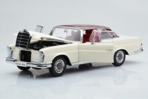 Mercedes 280 SE W108 Branco AUTOart 1:18 76287 Metal - imagem 2 de 8