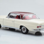 Mercedes 280 SE W108 Branco AUTOart 1:18 - image 7 of 8