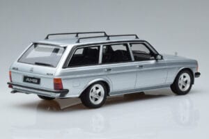 Mercedes 280 TE AMG S123 Prata Otto 1:18 OT246 Resina - imagem 2 de 6