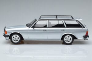 Mercedes 280 TE AMG S123 Prata Otto 1:18 OT246 Resina - imagem 3 de 6