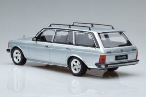 Mercedes 280 TE AMG S123 Prata Otto 1:18 OT246 Resina - imagem 5 de 6