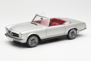 Mercedes 280 SL W113 Pagoda Prateado Schuco 1:18 450035000