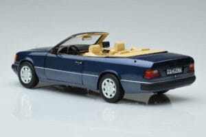 Mercedes 300 CE-24 A124 Cabriolet Nautical Azul Edição Limitada Norev 1:18 183879 Metal - imagem 6 de 7