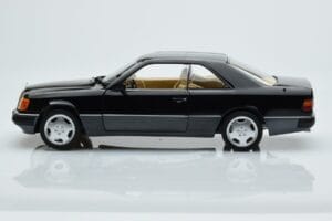 Mercedes 300 CE-24 C124 Coupe AMG Wheels Edição Limitada Norev 1:18 183881 Metal - imagem 4 de 11