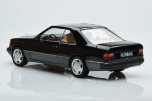 Mercedes 300 CE-24 C124 Coupe AMG Wheels Edição Limitada Norev 1:18 183881 Metal - imagem 6 de 11