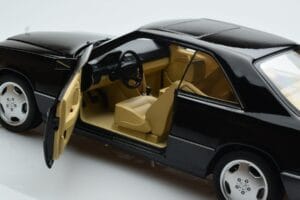 Mercedes 300 CE-24 C124 Coupe AMG Wheels Edição Limitada Norev 1:18 183881 Metal - imagem 8 de 11