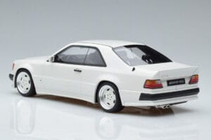 Mercedes 300 CE C124 AMG The Hammer Arctic Branco Otto 1:18 B66040639 Resina - imagem 5 de 6