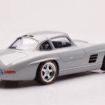 Mercedes 300 SL W198 Gullwing By S-Klub Cinzento GT Spirit 1:18 - image 2 of 6