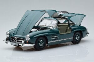Mercedes 300 SL W198 Gullwing Verde Norev 1:18 183851 Metal - imagem 2 de 7