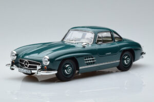 Mercedes 300 SL W198 Gullwing Verde Norev 1:18