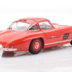 Mercedes 300 SL W198 Gullwing Vermelho Minichamps 1:18 - image 3 of 8