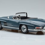 Mercedes 300 SL W198 Roadster Azul Norev 1:18 - image 8 of 9