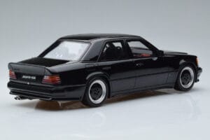 Mercedes 300E W124 5.6 AMG The Hammer Otto 1:18 OT638 Resina - imagem 2 de 6