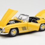 Mercedes 300 SL W198 Roadster Amarelo Norev 1:18 B66040669 - image 2 of 8
