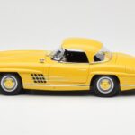 Mercedes 300 SL W198 Roadster Amarelo Norev 1:18 B66040669 - image 4 of 8