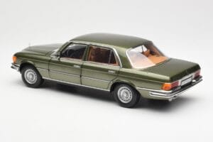 Mercedes 450SEL 6.9 W116 Verde Metalizado Norev 1:18 183455 Metal - imagem 7 de 8