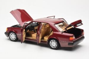 Mercedes 500E W124 Vermelho Metallic Edição Concessionário Norev 1:18 B66040699 Metal - imagem 5 de 8