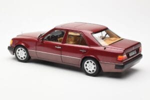 Mercedes 500E W124 Vermelho Metallic Edição Concessionário Norev 1:18 B66040699 Metal - imagem 7 de 8