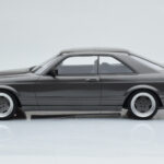 Mercedes 560 SEC C126 AMG Wide Body Cinzento Otto 1:18 - image 3 of 6