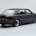 Mercedes 560 SEL AMG W126 Obsidian Preto Otto 1:18 - image 2 of 6