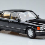 Mercedes 560 SEL W126 Preto Norev 1:18 - image 5 of 7